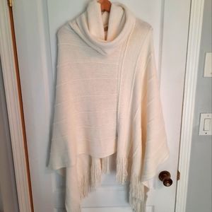 GUESS Poncho, One Size, Off White/Cream Colour